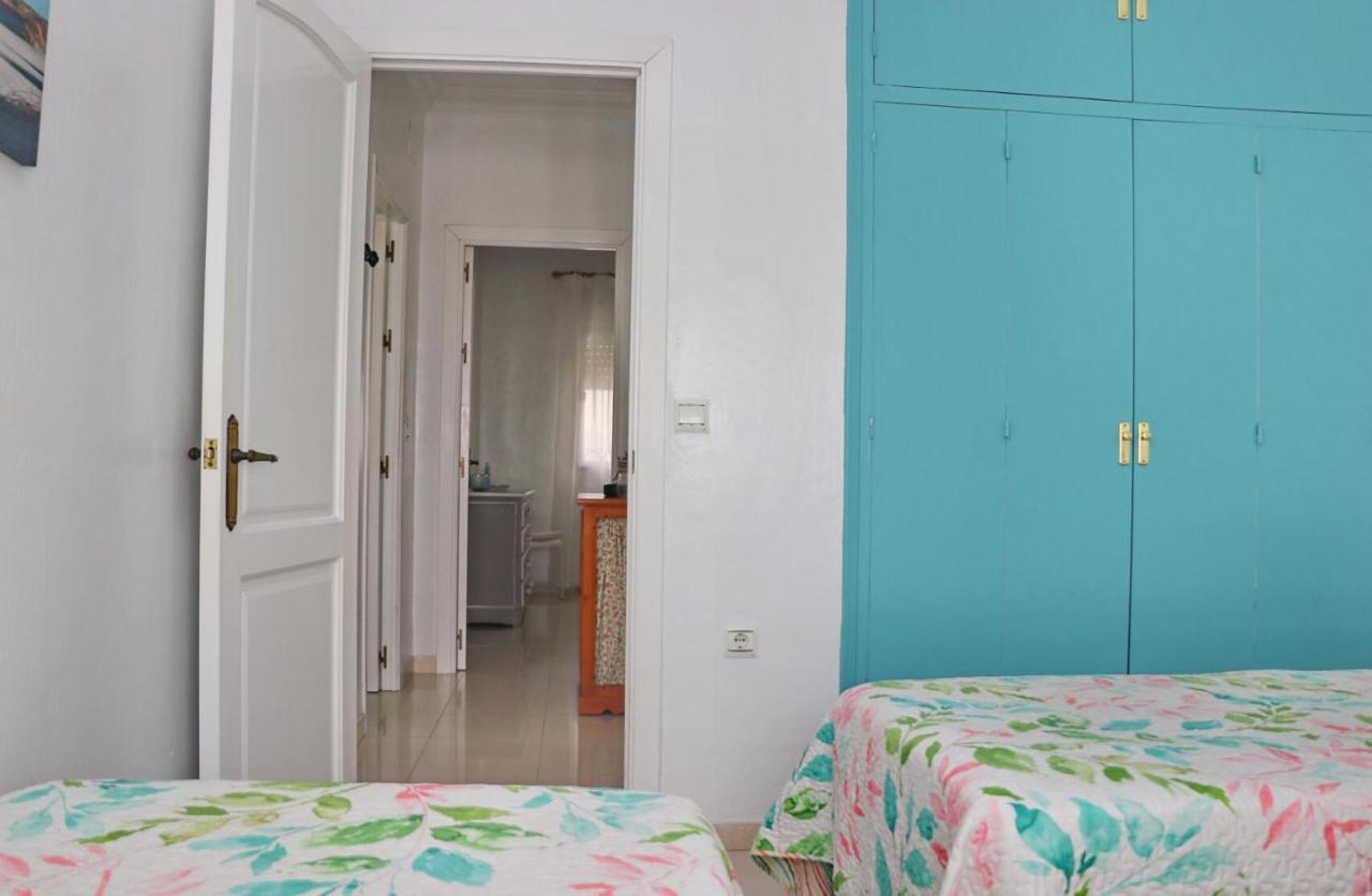 Apartamento La Fuente Conil De La Frontera Esterno foto