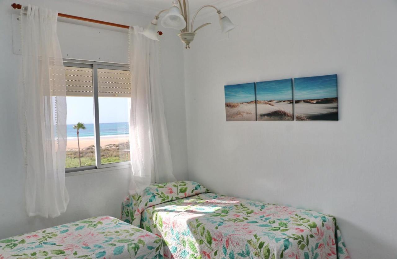Apartamento La Fuente Conil De La Frontera Esterno foto
