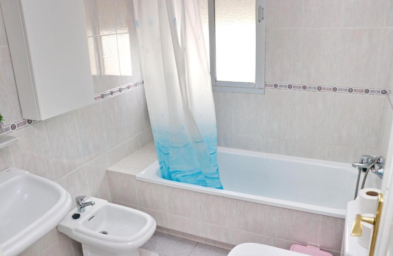 Apartamento La Fuente Conil De La Frontera Esterno foto