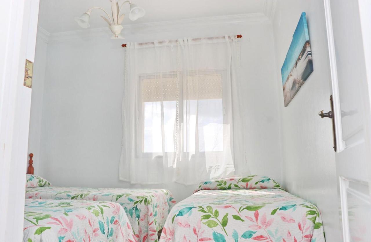 Apartamento La Fuente Conil De La Frontera Esterno foto